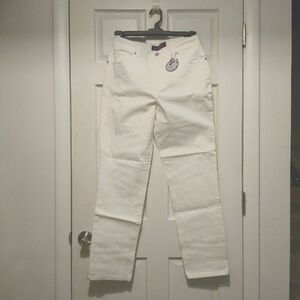 Gloria Vanderbilt Amanda Stretch Jeans